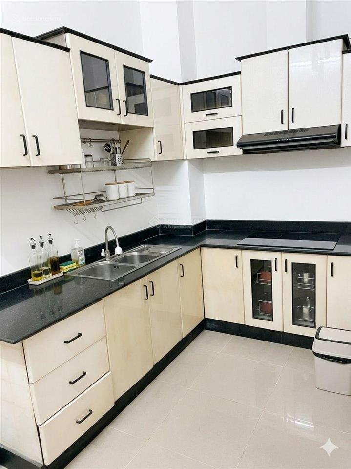 Hxt thành thái 4 tầng 4m x 11m 4pn master nhỉnh 10đ bán nhanh tl