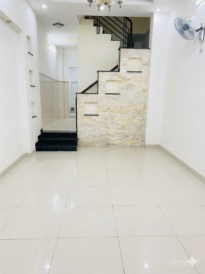 Hxt thành thái 4 tầng 4m x 11m 4pn master nhỉnh 10đ bán nhanh tl