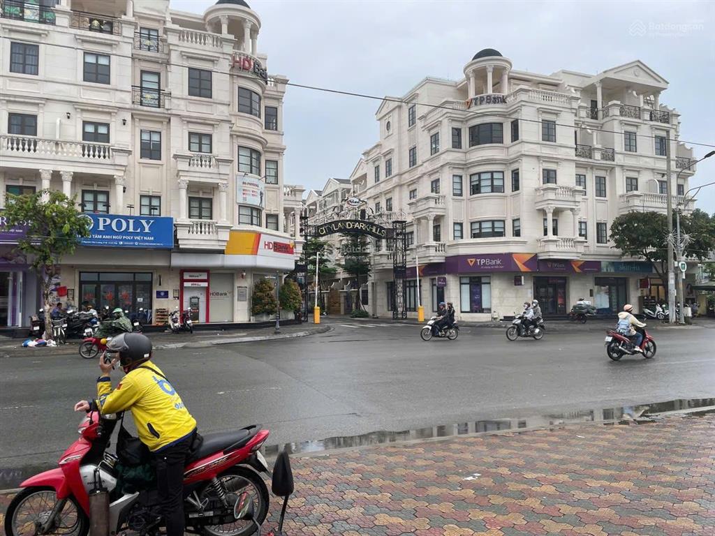 Cần bán căn nguyễn văn lượng cityland park hills, phường 10, gò vấp. nhà có thang máy