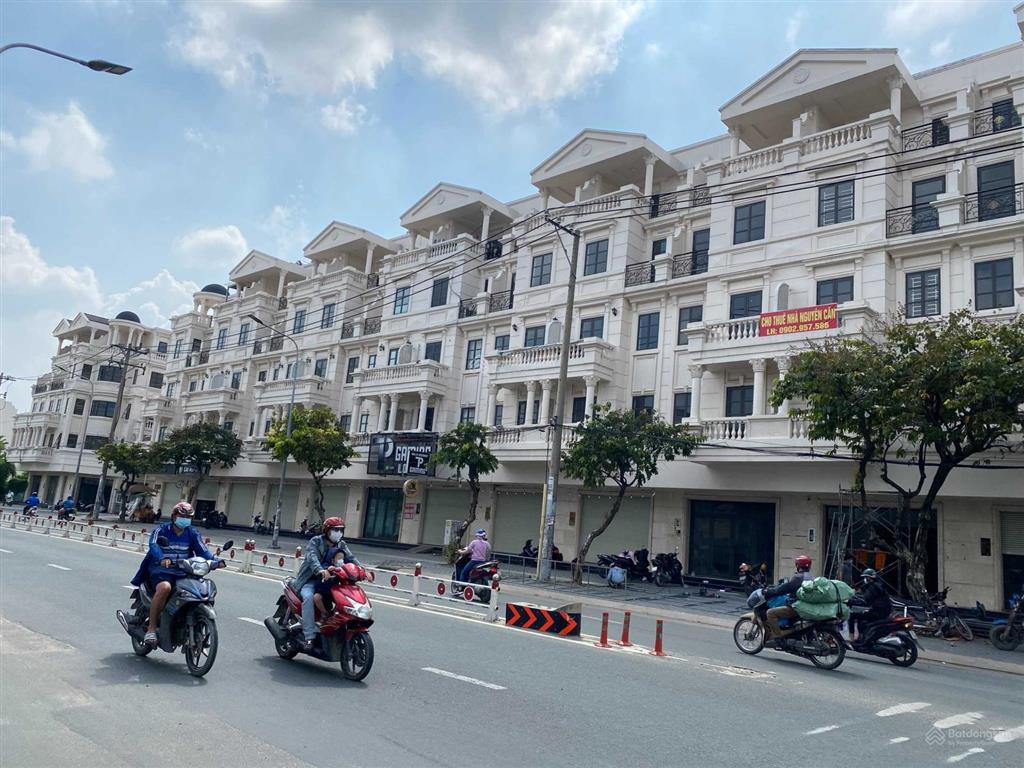 Bán căn góc 2 mặt tiền đường khu cityland park hills, dt 23,5 x 20m