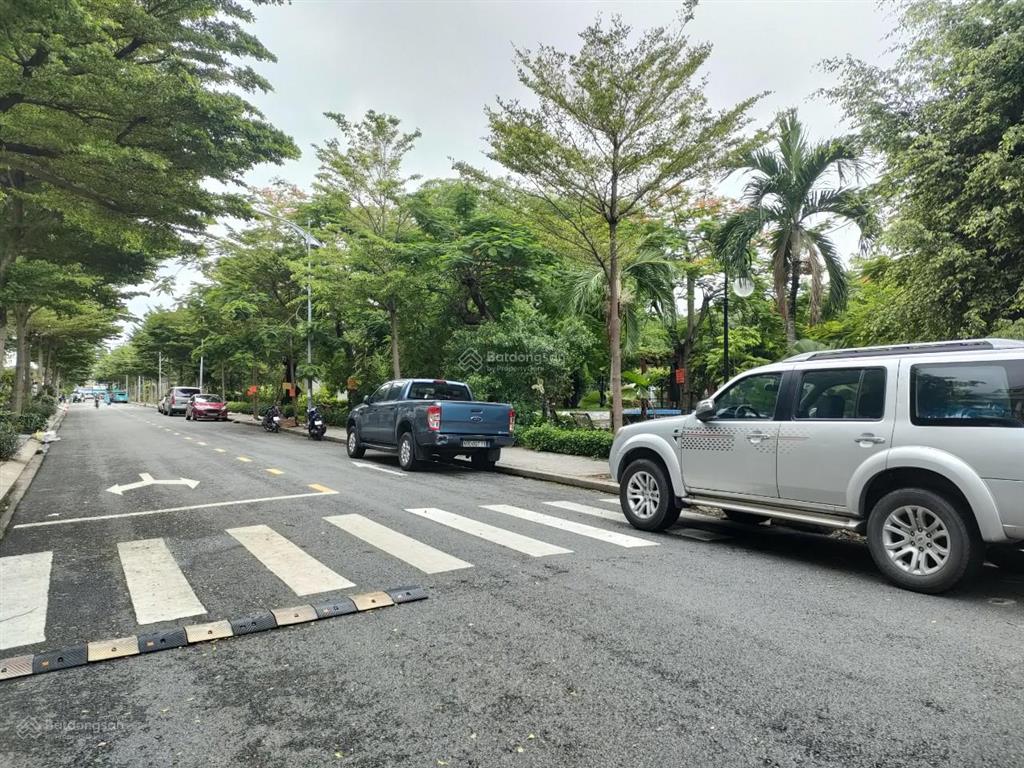 Bán căn góc 2 mặt tiền đường trần thị nghỉ khu cityland center hills, phường 7, quận gò vấp