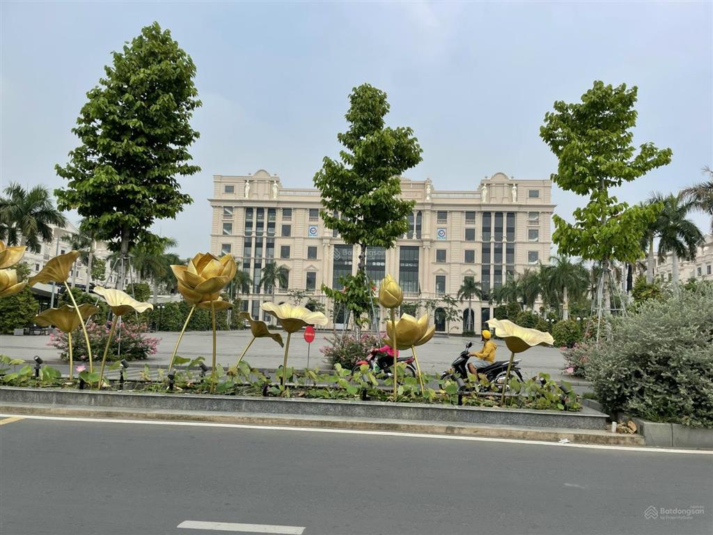 Bán căn trước công viên hòa bình khu cityland park hills. dt 5 x 20