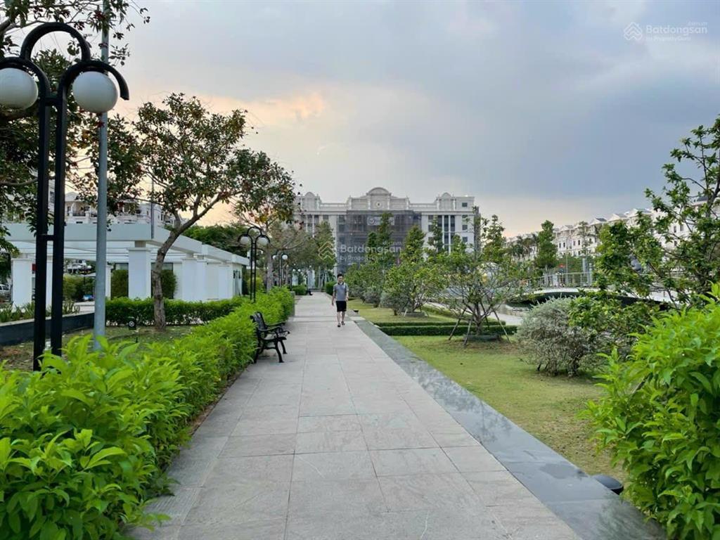 Bán căn trước công viên hòa bình khu cityland park hills. dt 5 x 20