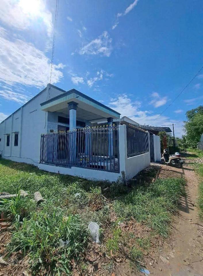 Bán nhanh nhà đang cho thuê 5tr, tại xã tân phú trung, 120m2, shr, 1 tỷ 050