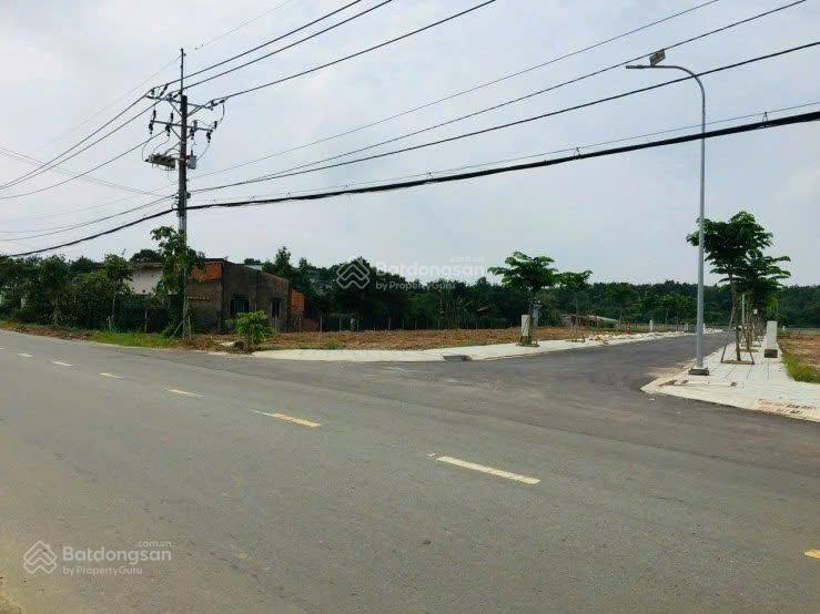 Đất nằm sát mt hương lộ 2, xã trung lập hạ, 123m², shr, 1 tỷ 015