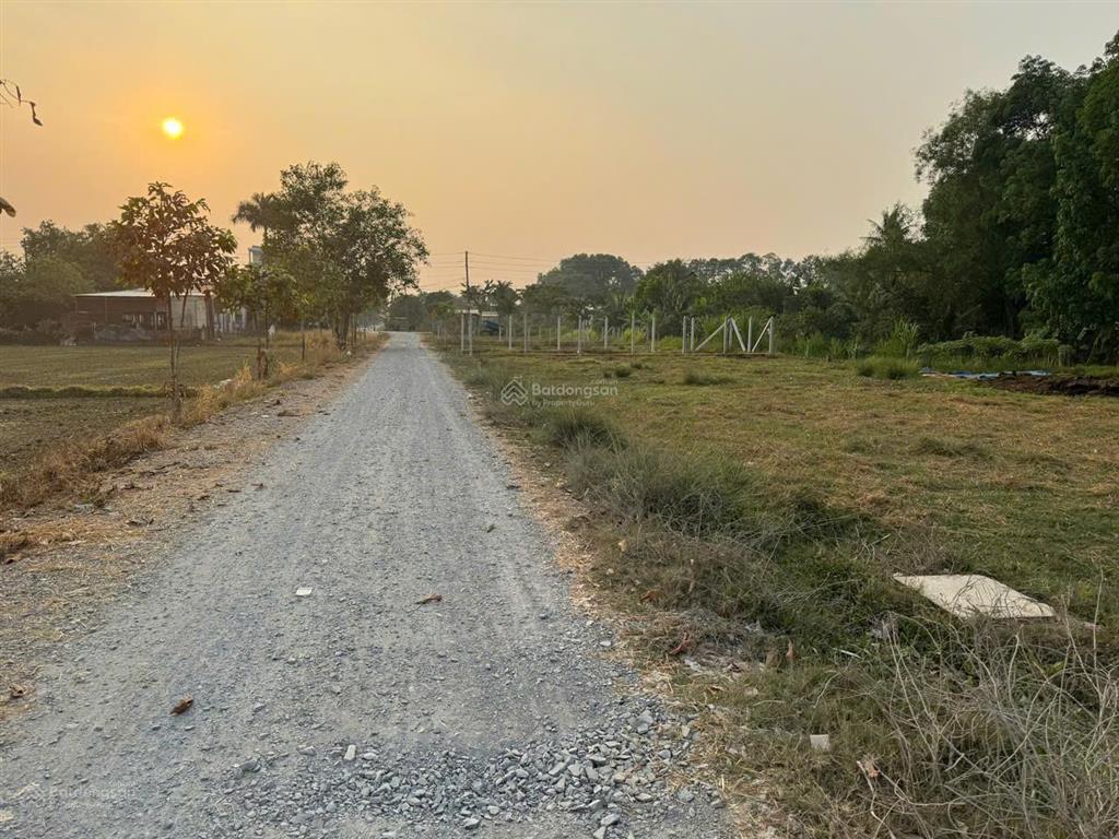 Giá tham khảo tốt trong khu vực nhưng chưa ngon, đất đường ba sa, phước hiệp, 139m², shr, 750tr