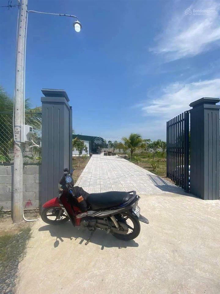 Hot hot hot! bán nhanh nhà vườn trung tâm, 1000m2, shr, 1 tỷ 295