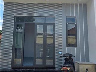 Kẹt tiền bán nhanh căn nhà cấp 4 trung tâm trảng bàng, 70m2, shr, 800tr