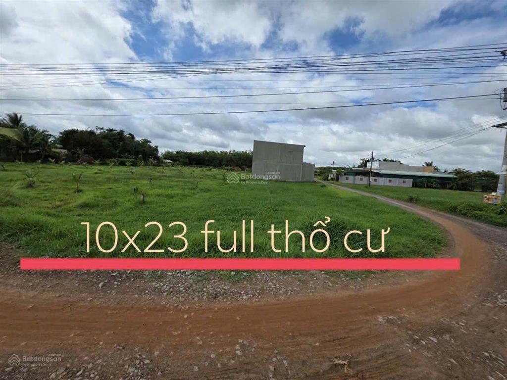 Ngộp, bán nhanh lô góc 259m2, ngang 10m trung tâm trảng bàng, 650tr