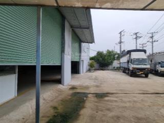Nhà xưởng mặt tiền đường đt830, 7900 m2, 60 x 130 m (2500 thổ cư) xã lương hòa, bến lức, long an