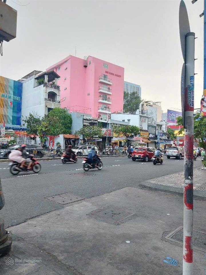 Bán đất tặng nhà 2 tầng ,kd được ,dt 55m2 ,trần hưng đạo ,cầu ông lãnh, quận 1