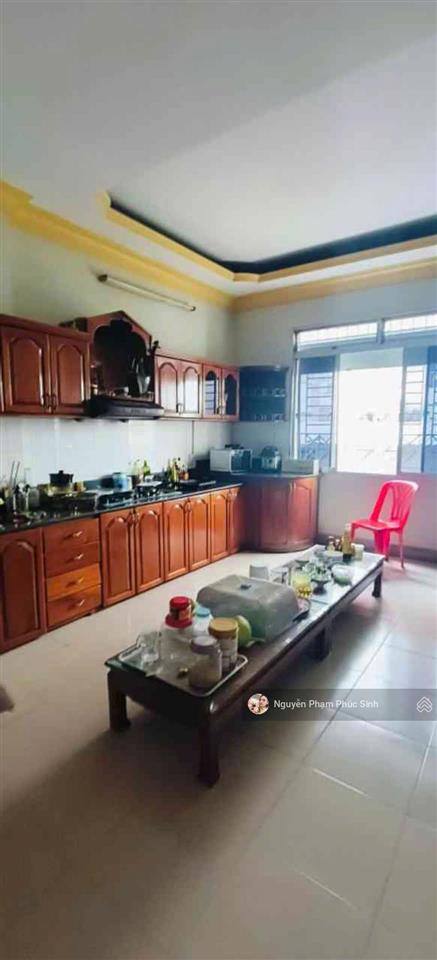 Nhà 6 tầng  mặt tiền kinh doanh  ngang 4x18m  khánh hội  quận 4