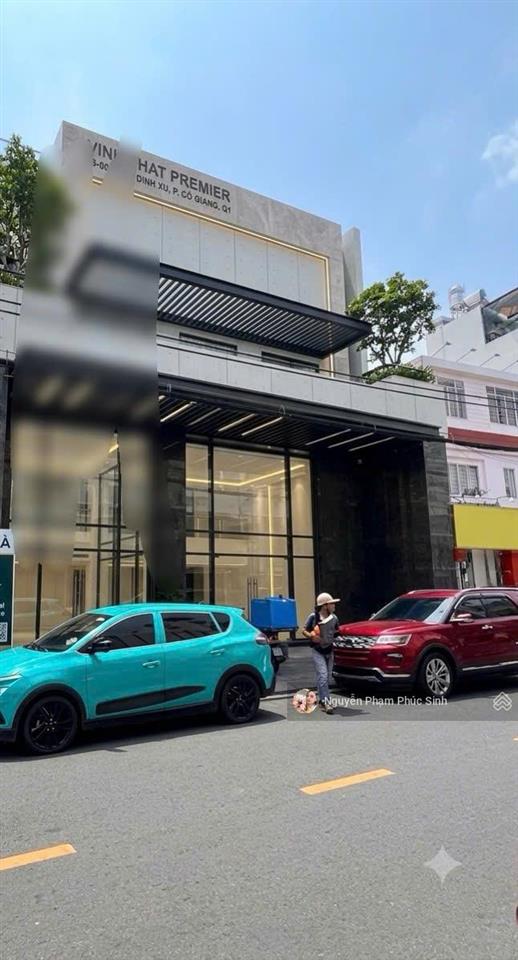 Dòng tiền 1,8 tỷ bán gấp căn góc 2 mặt tiền ngang 12x19m  trần đình xu cầu ông lãnh  quận 1