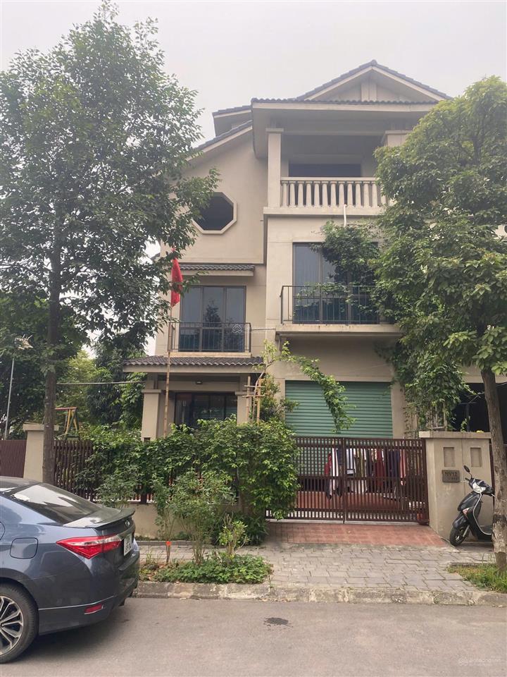 Chính chủ bán biệt thự song lập  lô góc 3 mặt thoáng sunny garden city  sài sơn, quốc oai, hà nội