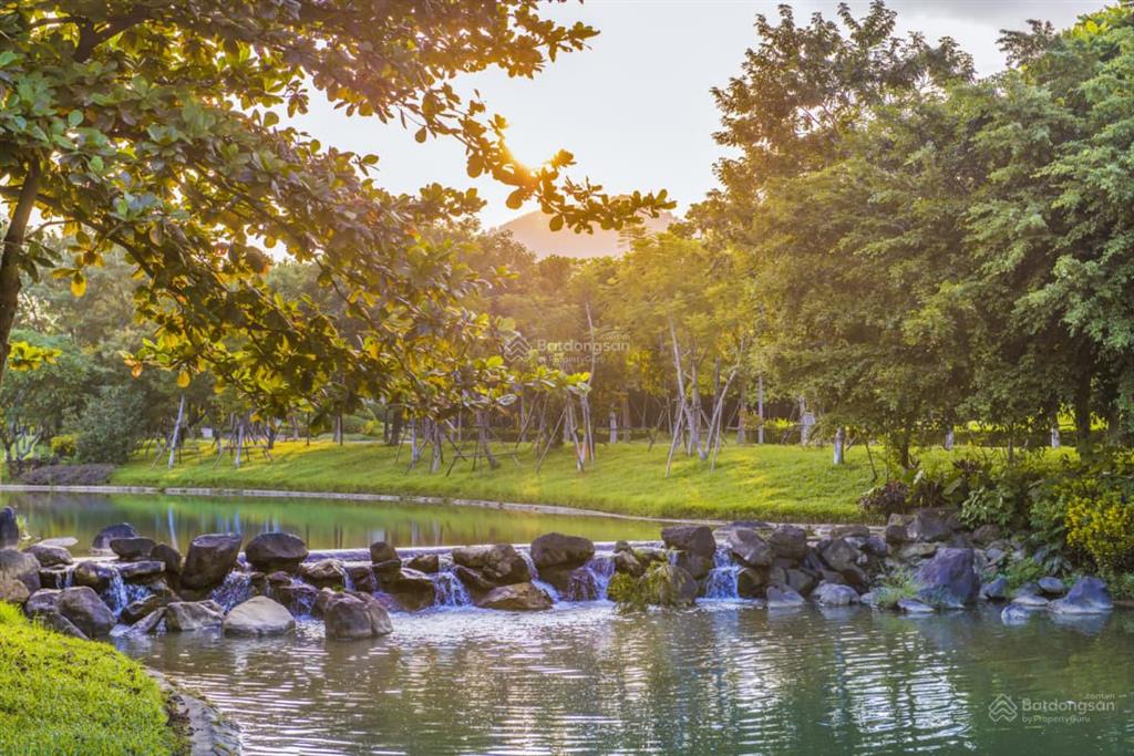 Chủ nhà cần bán gấp căn biệt thự view suối xanh villas giá 6xtr/m2