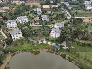 Cơ hội có 102 duy nhất 01 suất ngoại giao bán trong 7 ngày dt 180,6m2, mt 10m view hồ. giá 2,7tỷ