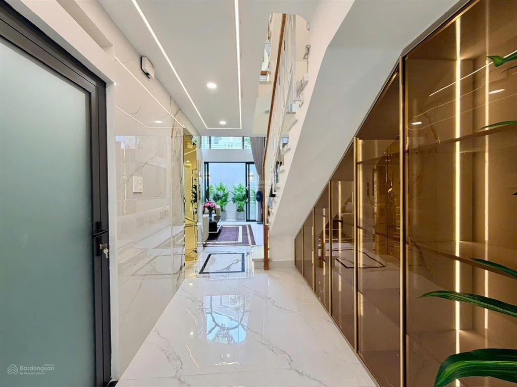 Chủ giảm mạnh 1 tỷ! bán gấp căn nhà đường phạm văn chiêu, quận gò vấp. ngay chợ thạch đà. 12,68 tỷ