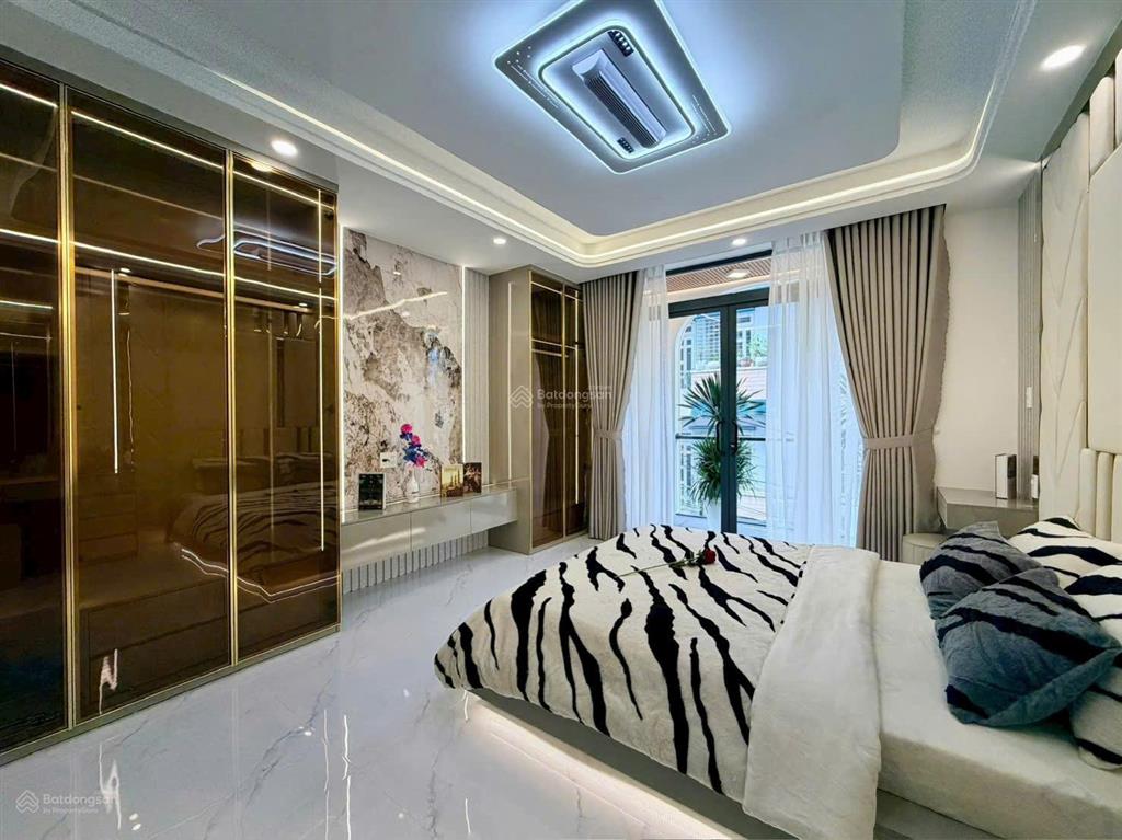 Chủ giảm mạnh 1 tỷ! bán gấp căn nhà đường phạm văn chiêu, quận gò vấp. ngay chợ thạch đà. 12,68 tỷ