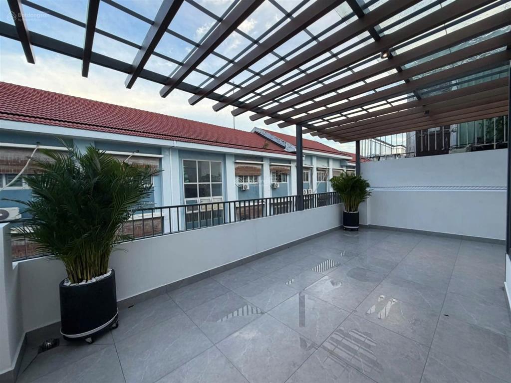 Bán nhà phố đường lý phục man, phường tân thuận, tp. hcm. nhà mới 4 tầng (7m x 8m), full nội thất