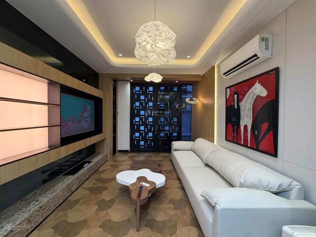 Bán nhà phố đường lý phục man, phường tân thuận, tp. hcm. nhà mới 4 tầng (7m x 8m), full nội thất