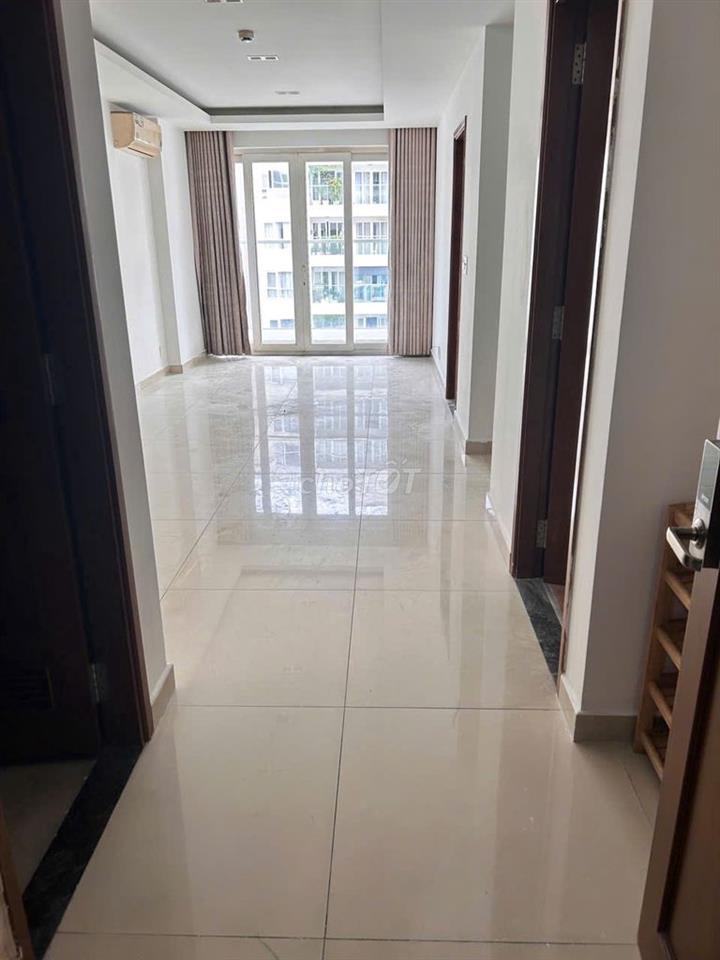 Skycenter 2pn view hồ bơi bán nhanh