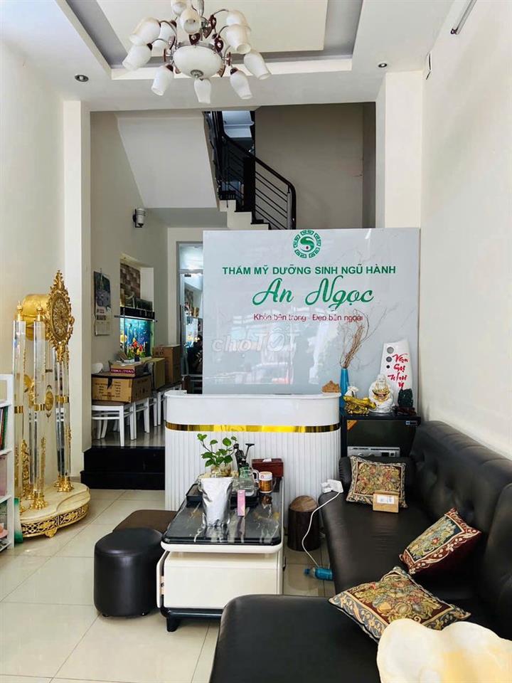 bán nhà nặt tiền Hoàng Hoa Thám kế nhà ga T3