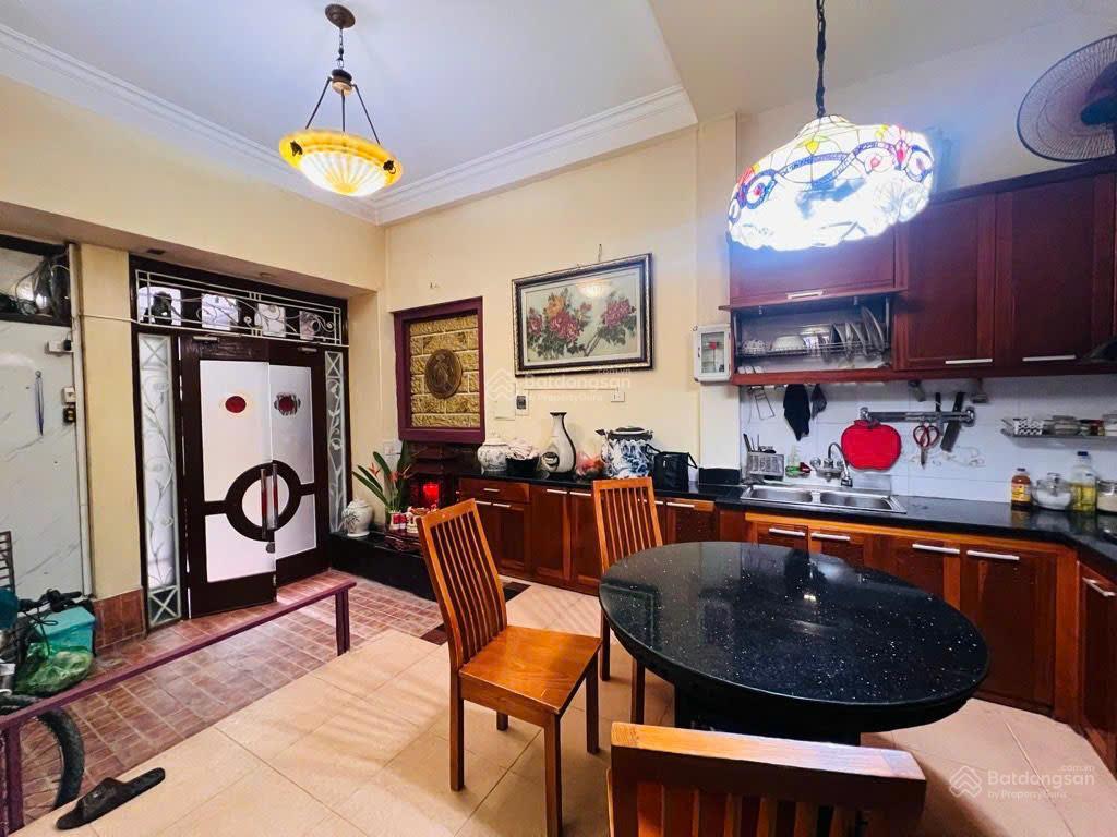 Bán nhà phân lô lê trọng tấn 70m2 ô tô cách 10m 15.2 tỷ