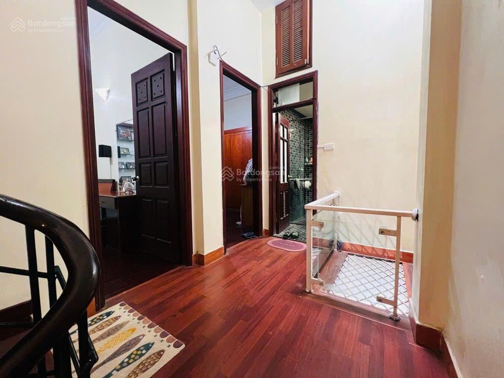 Bán nhà phân lô lê trọng tấn 70m2 ô tô cách 10m 15.2 tỷ