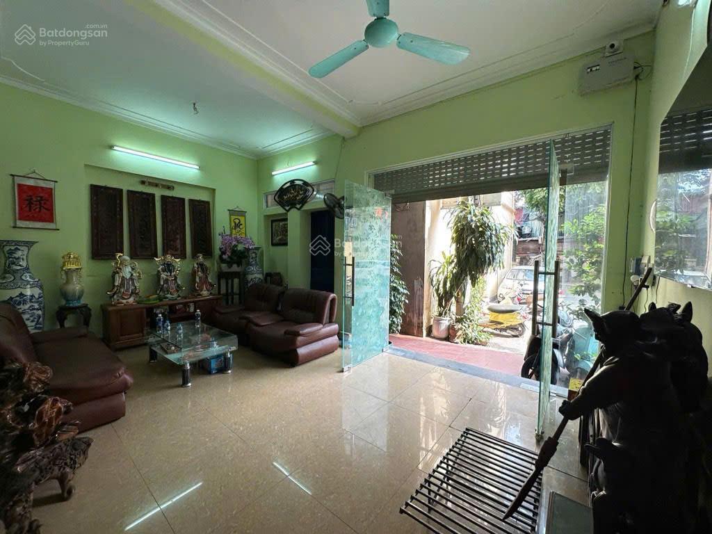 Lê trọng tấn  phân lô cán bộ  60m  20m ra phố  giá đầu tư.