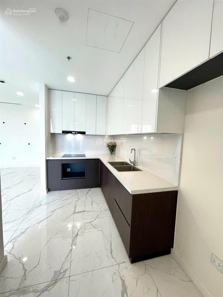 Độc quyền bán căn hộ s1 sunshine sky city q7. 4pn + 1, 3wc, 132m2. tầng cao. giá tốt nhất