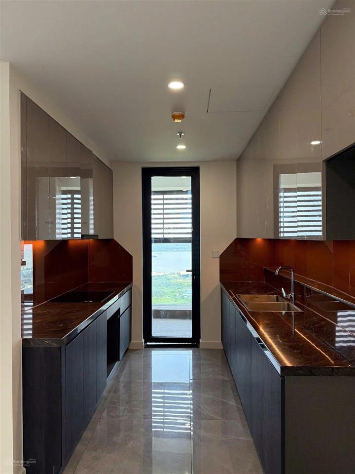 Hot! căn hộ view landmark 81 liền kề phú mỹ hưng với tầm nhìn siêu rộng  0928 875 ***