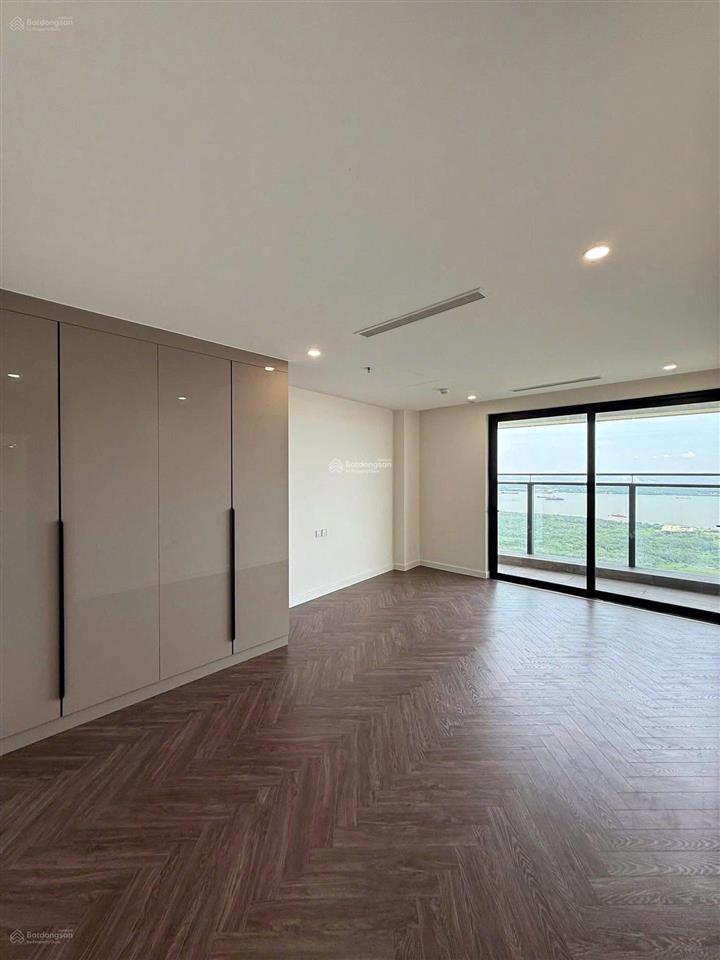 Noble crystal riverside biểu tượng sống đẳng cấp bên sông sài gòn.  0928 875 ***