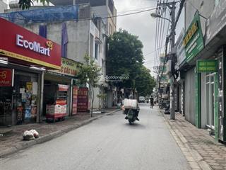 Bán đất cửu việt, trâu quỳ, đường thông, cách 10m ra trục chính. 45.5m2 giá 6.6 tỷ