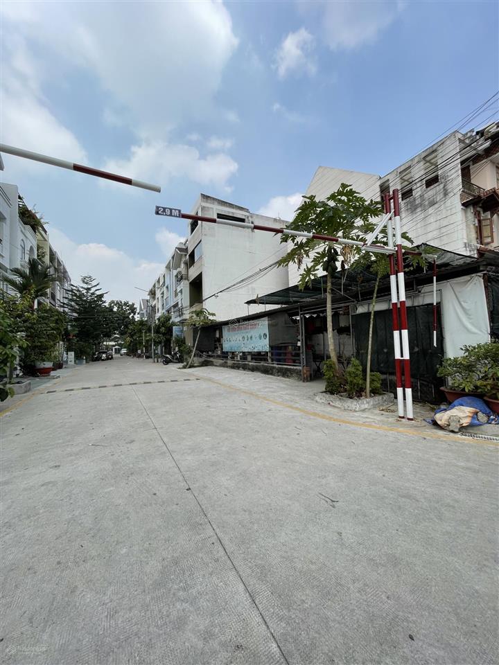 Hiếm quận 7, lô góc 212m2, 10 x 21m, kdc tân an huy, p. tân phong, chỉ 29tỷ, lô hiếm có
