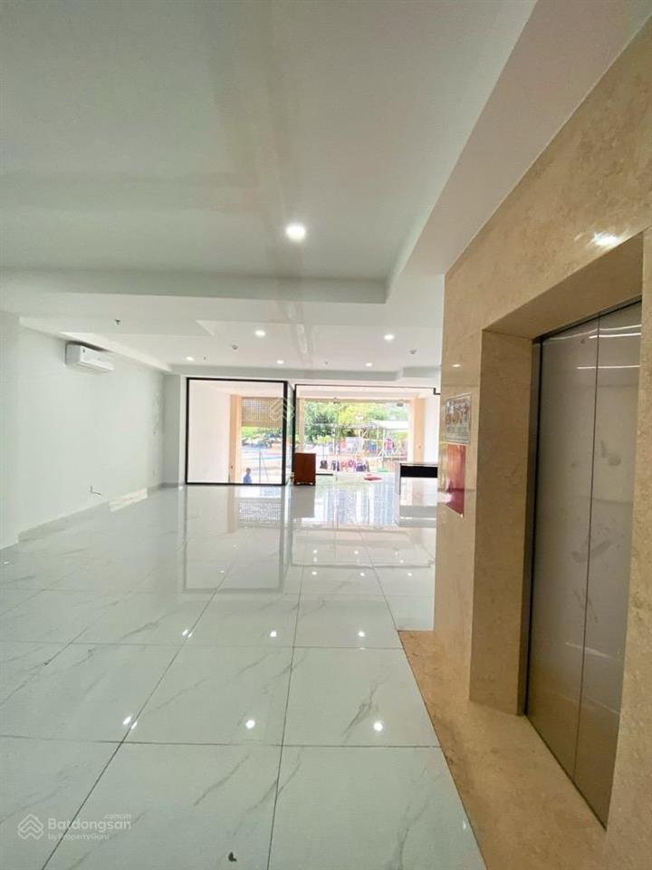 Quận 7  toà nhà chdv 7 tầng  144m2, ngang 8m, 30 phòng, mặt tiền thụt  chỉ 47tỉ x tl