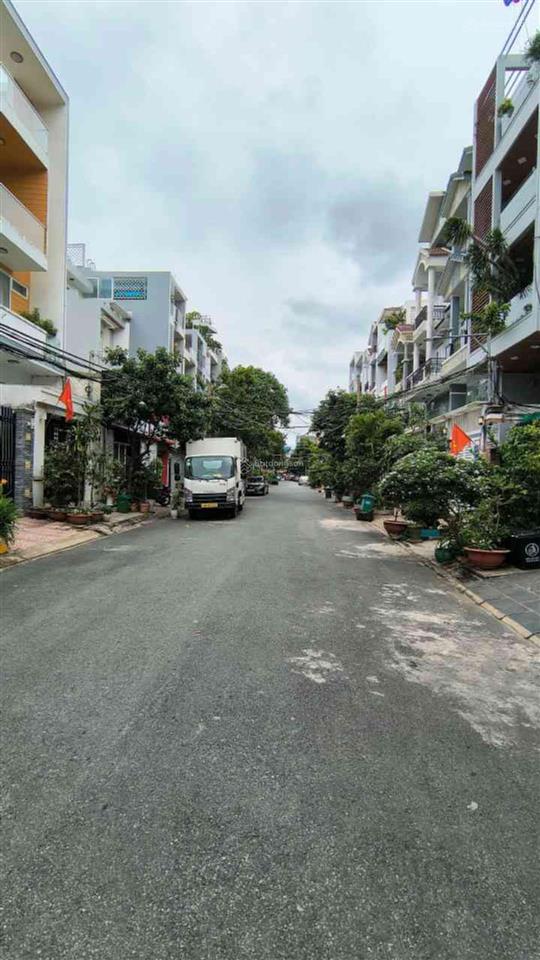 Hiếm tại quận 7  92m2, 4x23m, nhà 4 tầng 10 phòng  mặt tiền khu cư xá ngân hàng  chỉ nhỉnh 14tỉ