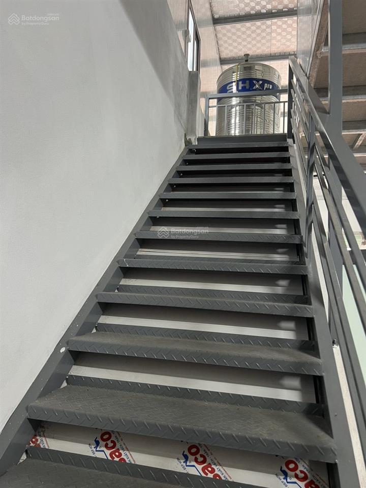 Chính chủ bán đất tặng nhà khu đấu giá x1 đông la, 11,9 tỷ, 80m2, lô góc, đang cho thuê 6tr/tháng