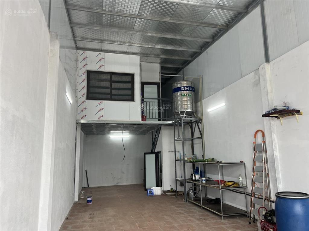 Chính chủ bán đất tặng nhà khu đấu giá x1 đông la, 11,9 tỷ, 80m2, lô góc, đang cho thuê 6tr/tháng