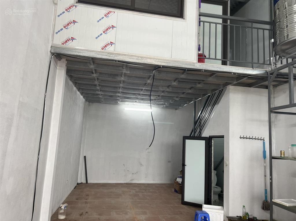 Chính chủ bán đất tặng nhà khu đấu giá x1 đông la, 11,9 tỷ, 80m2, lô góc, đang cho thuê 6tr/tháng