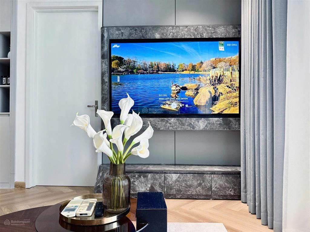 Bán căn hộ 2pn times city park hill  83m² view xa thoáng đẹp, full nội thất mới, giá 9.98 tỷ