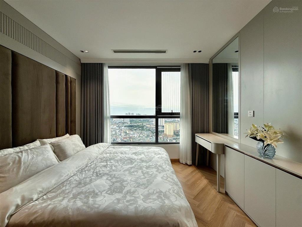 Bán căn hộ 2pn times city park hill  83m² view xa thoáng đẹp, full nội thất mới, giá 9.98 tỷ
