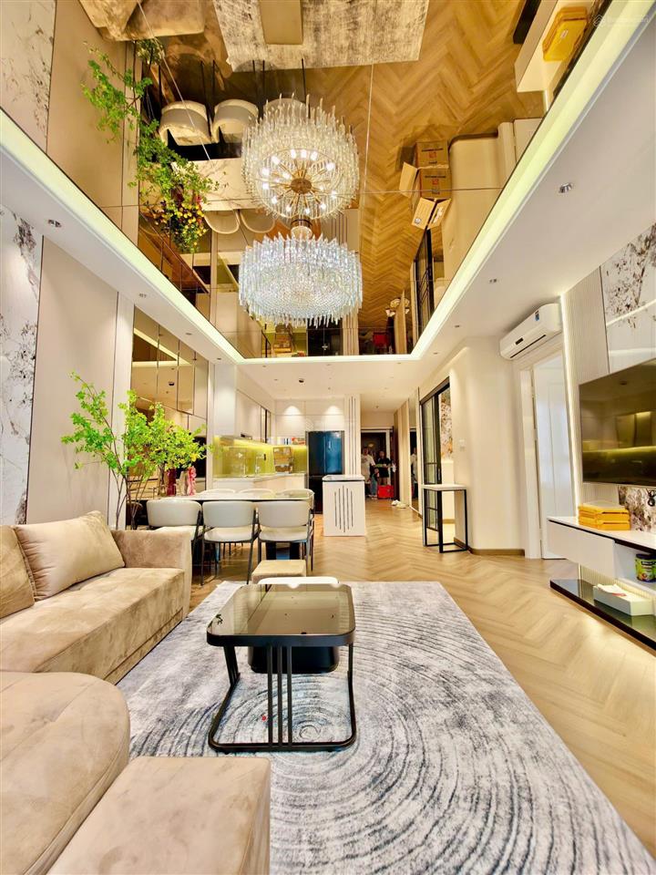 Flash sale căn hộ 2 phòng ngủ tại times city, full nội thất 83 m2 chỉ 7,1 tỷ