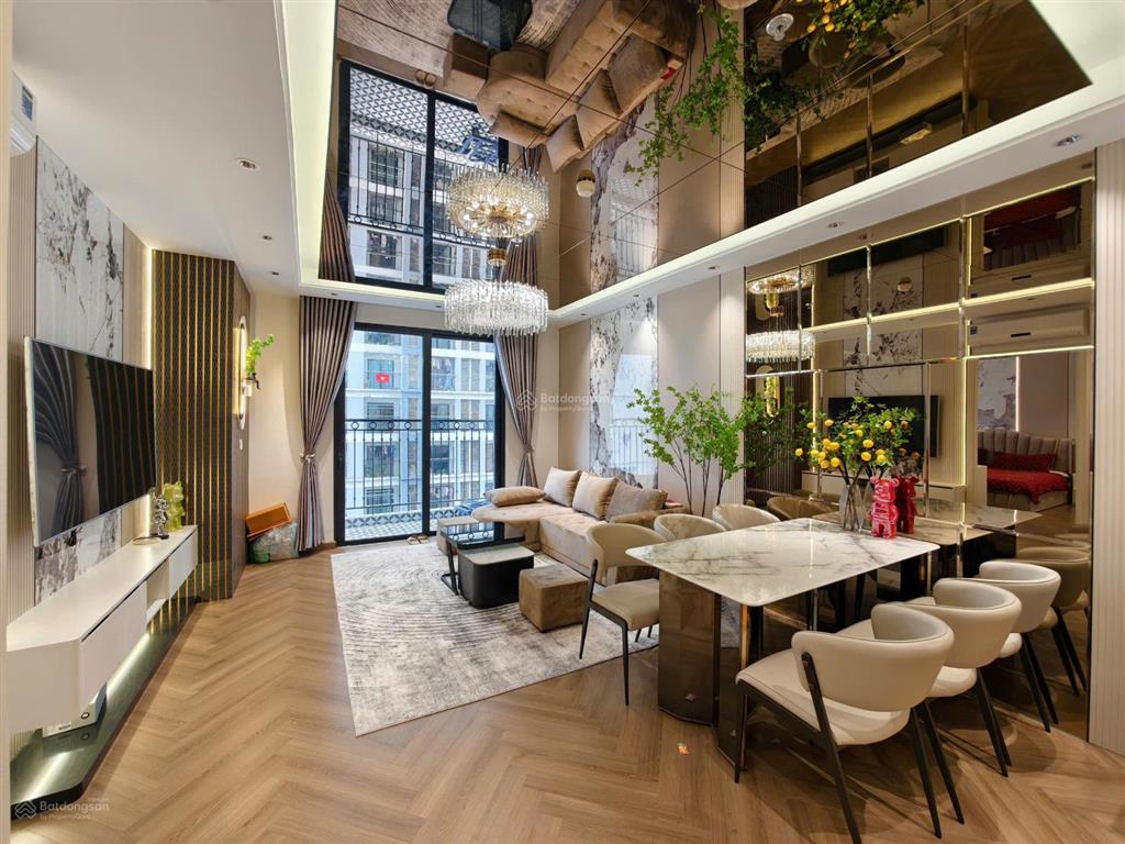 Flash sale căn hộ 2 phòng ngủ tại times city, full nội thất 83 m2 chỉ 7,1 tỷ