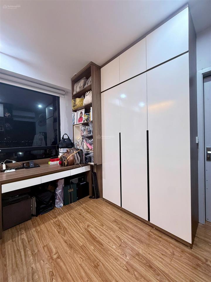 Bán căn hộ 95 m² tại times city có slot xe chỉ với 9.5 tỷ đồng
