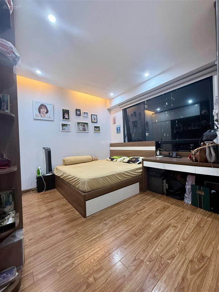 Bán căn hộ 95 m² tại times city có slot xe chỉ với 9.5 tỷ đồng
