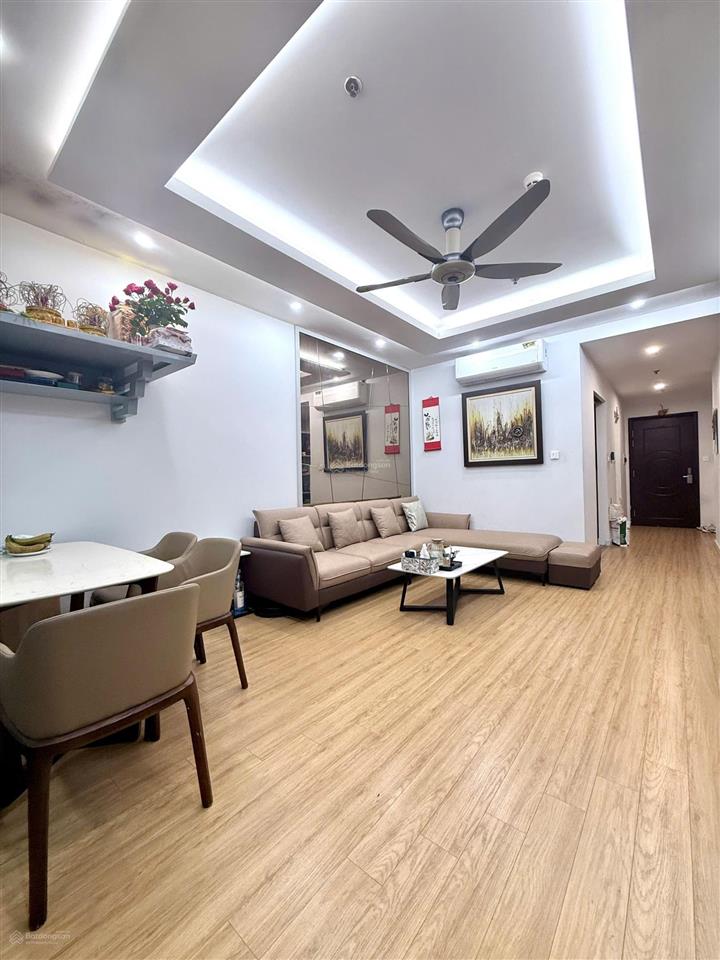 Bán căn hộ 95 m² tại times city có slot xe chỉ với 9.5 tỷ đồng