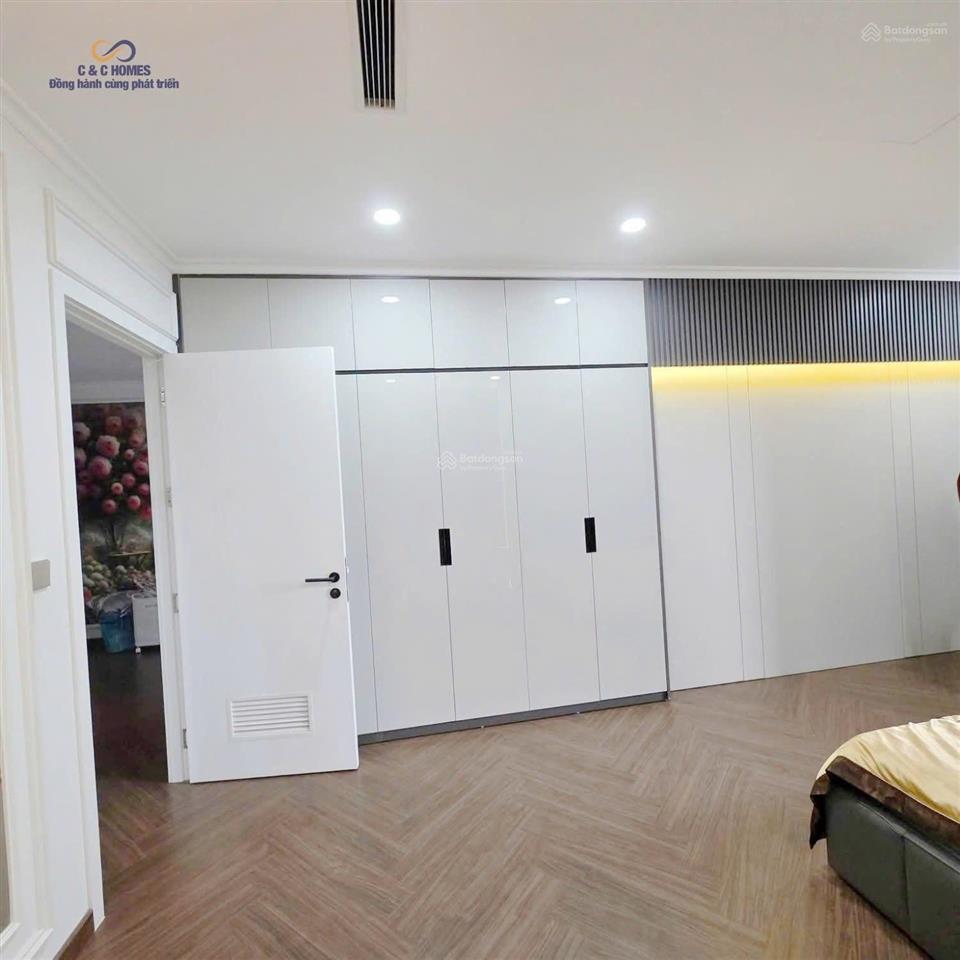 Bán căn hộ đập thông tại times city, 191 m², 2 slot xe, 25.5 tỷ