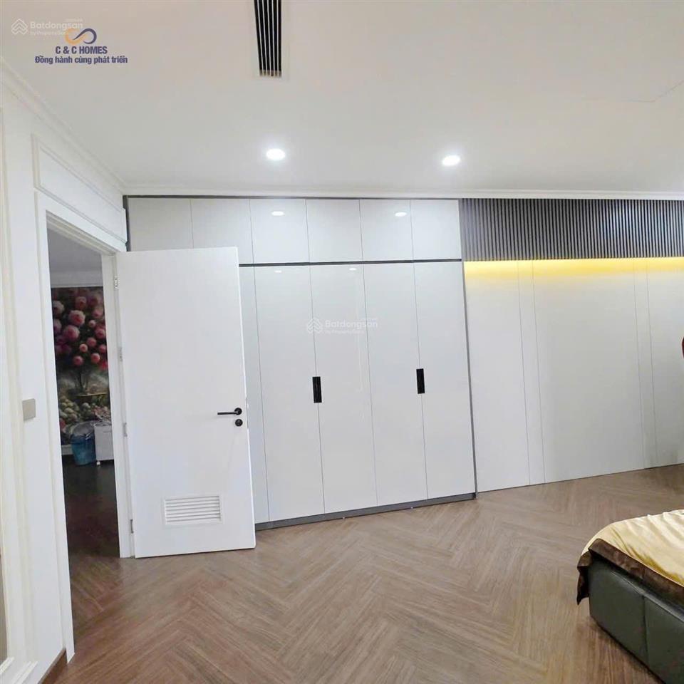 Bán căn hộ đập thông tại times city, 191 m², 2 slot xe, 25.5 tỷ