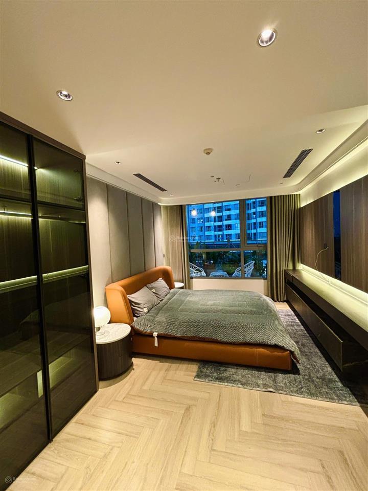 Bán căn hộ đập thông sân vườn tại p7 times city park hill view quảng trường 200 m2 chỉ 19 tỷ đồng