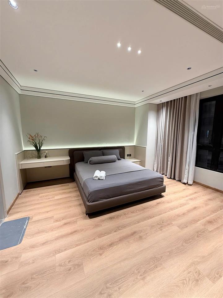Bán căn hộ 3 ngủ 109 m2 view thoáng tại times city chỉ với 9,4 tỷ
